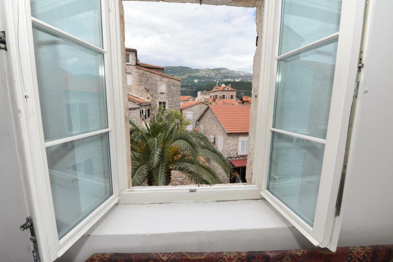 Hostel Michel Budva Exterior photo